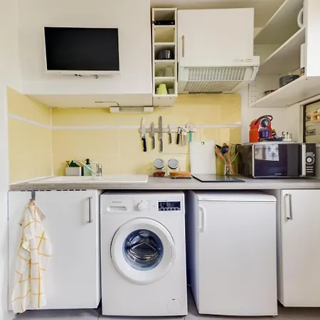 Calme Proche Paris Avec Terrasse Privative Et Jacuzzi En Option *